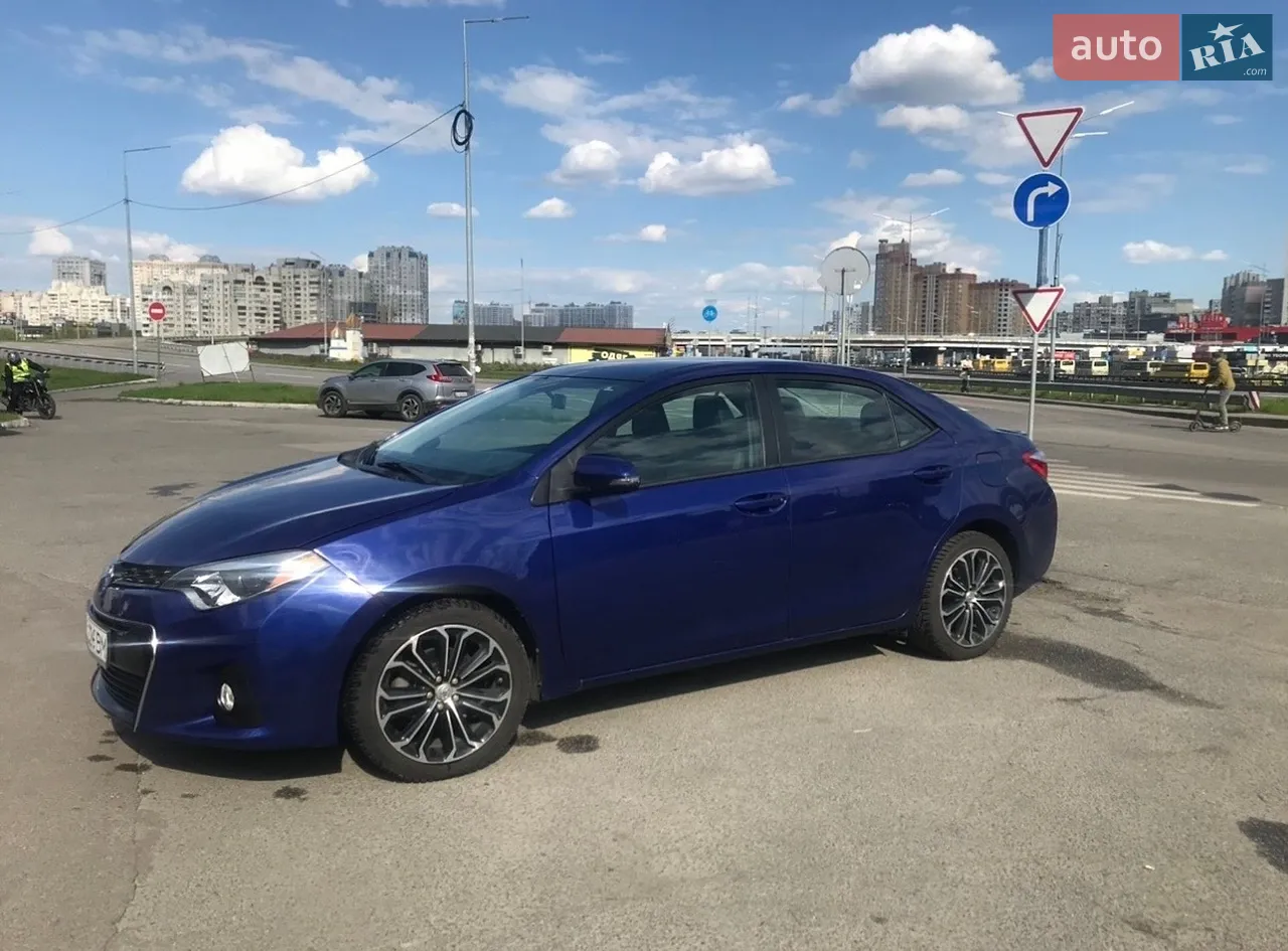 2013 Toyota Corolla - мініатюра 9