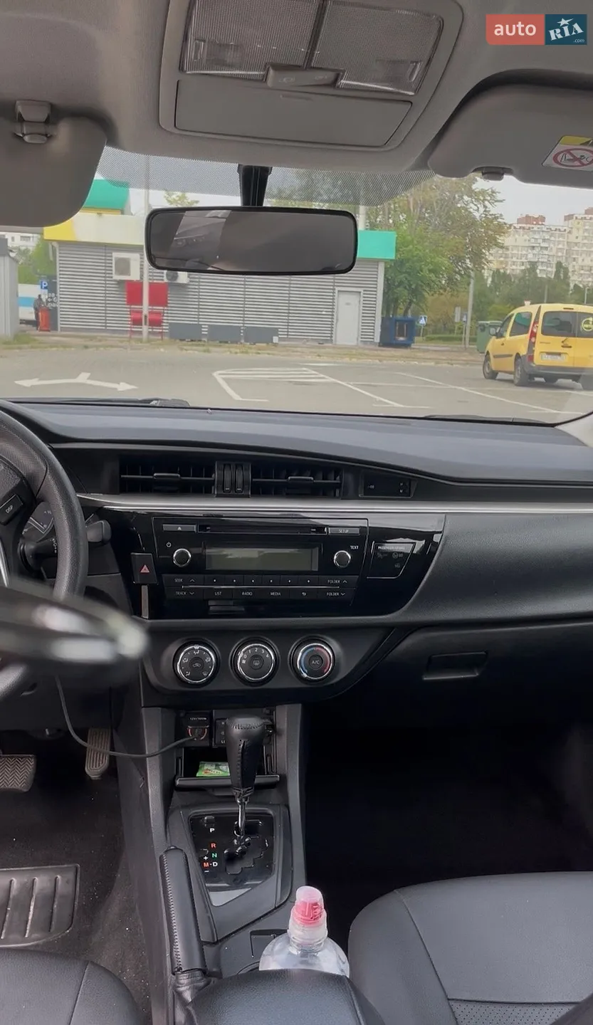 2015 Toyota Corolla - мініатюра 17