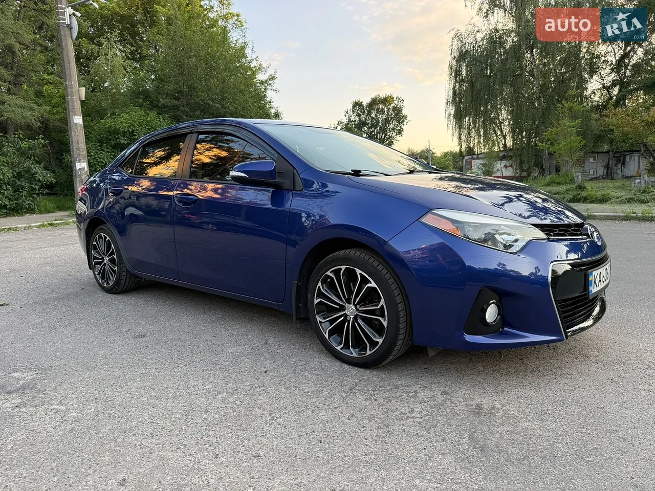 2015 Toyota Corolla - мініатюра 19