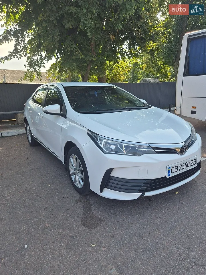 2017 Toyota Corolla - мініатюра 16