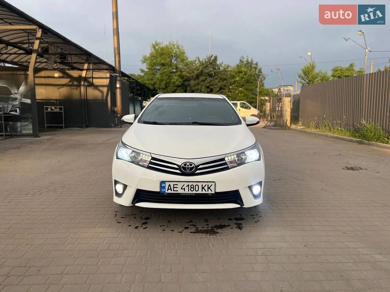 2016 Toyota Corolla - мініатюра 13