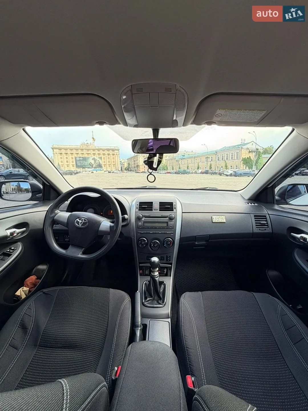 2011 Toyota Corolla - мініатюра 7