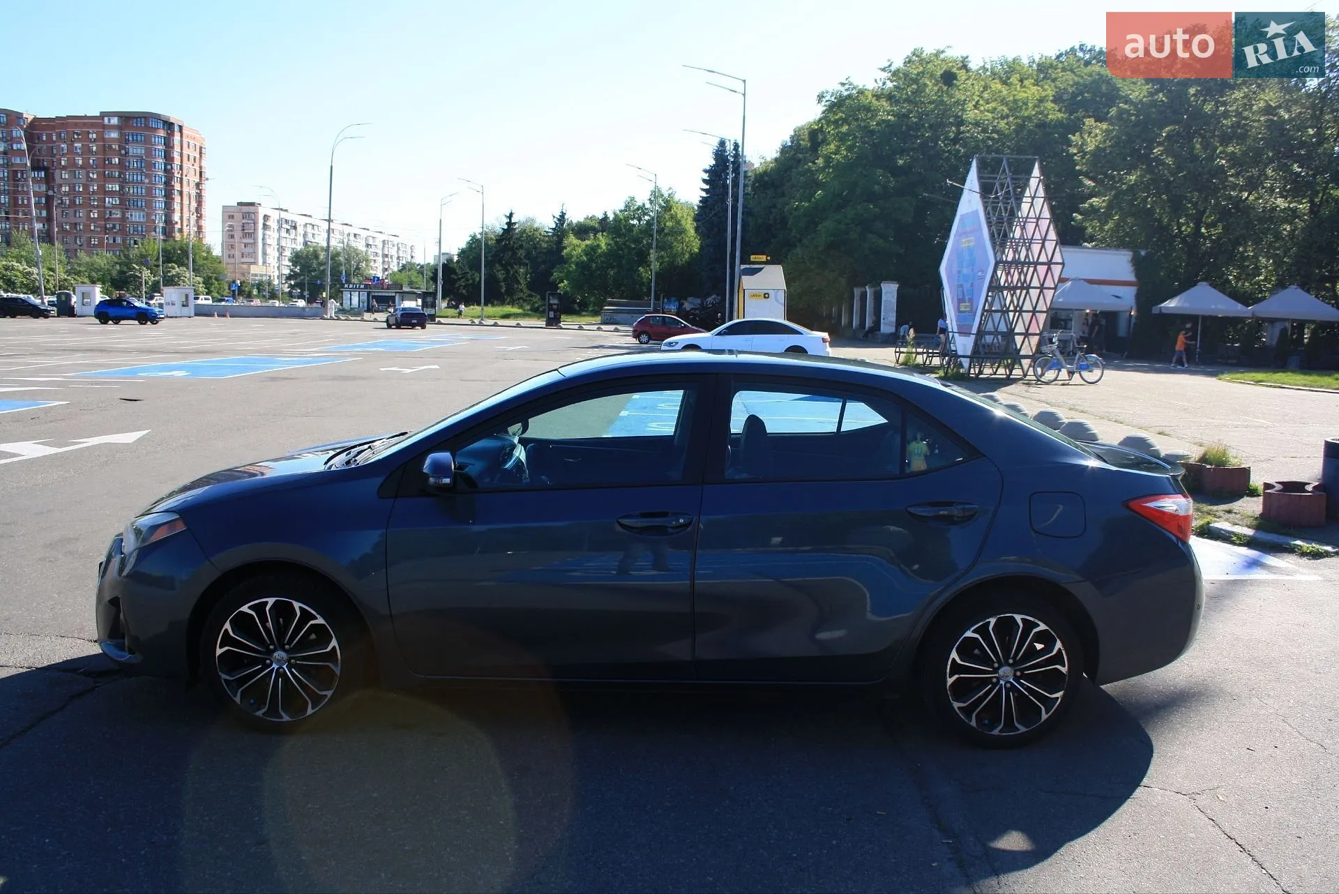 2015 Toyota Corolla - мініатюра 6