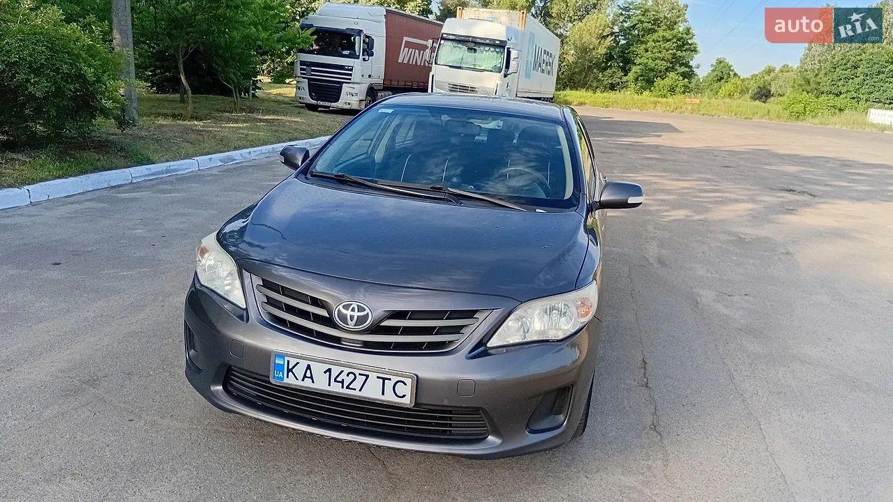 2010 Toyota Corolla - мініатюра 13