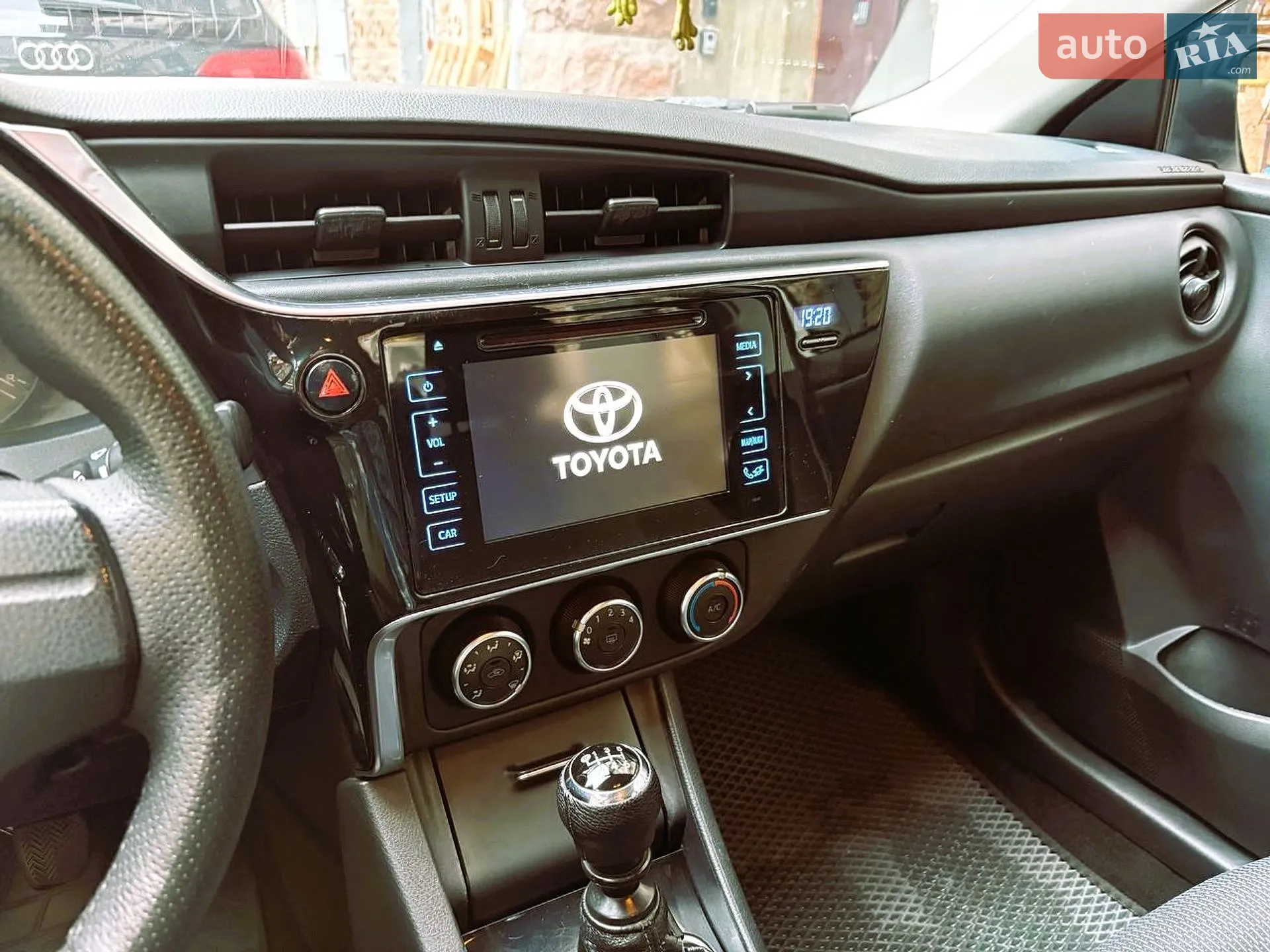 2016 Toyota Corolla - мініатюра 10