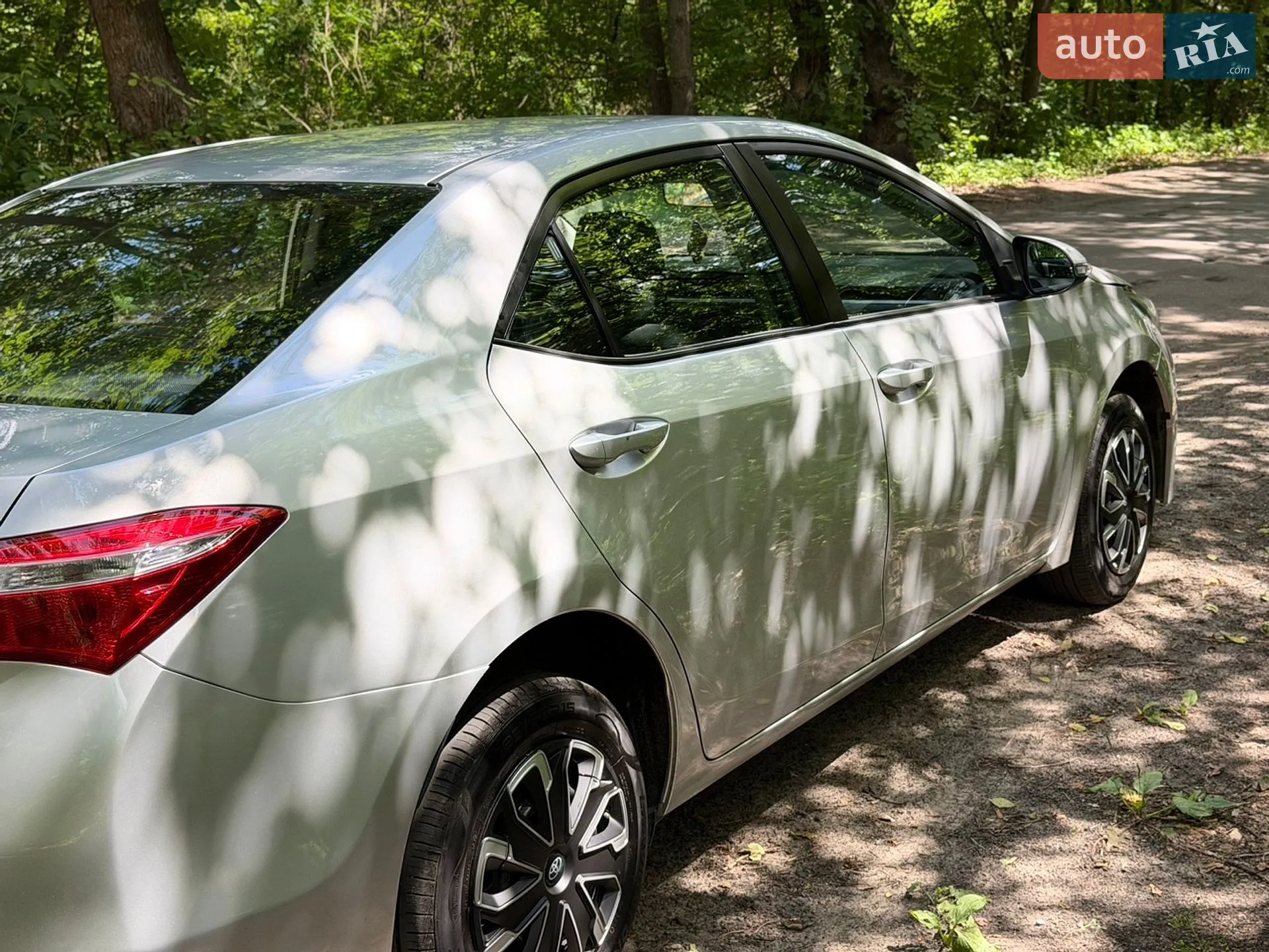 2016 Toyota Corolla - мініатюра 12