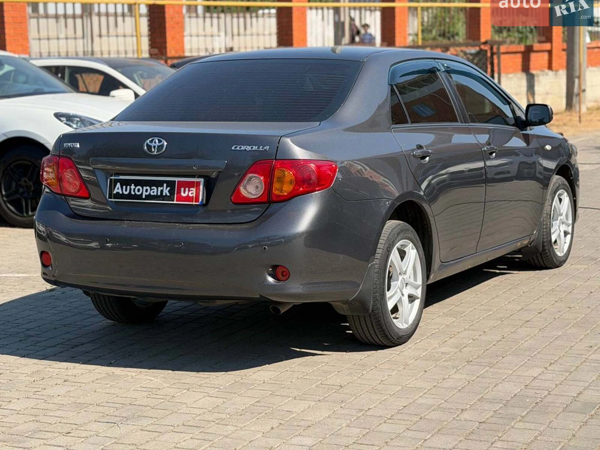 2010 Toyota Corolla - мініатюра 6