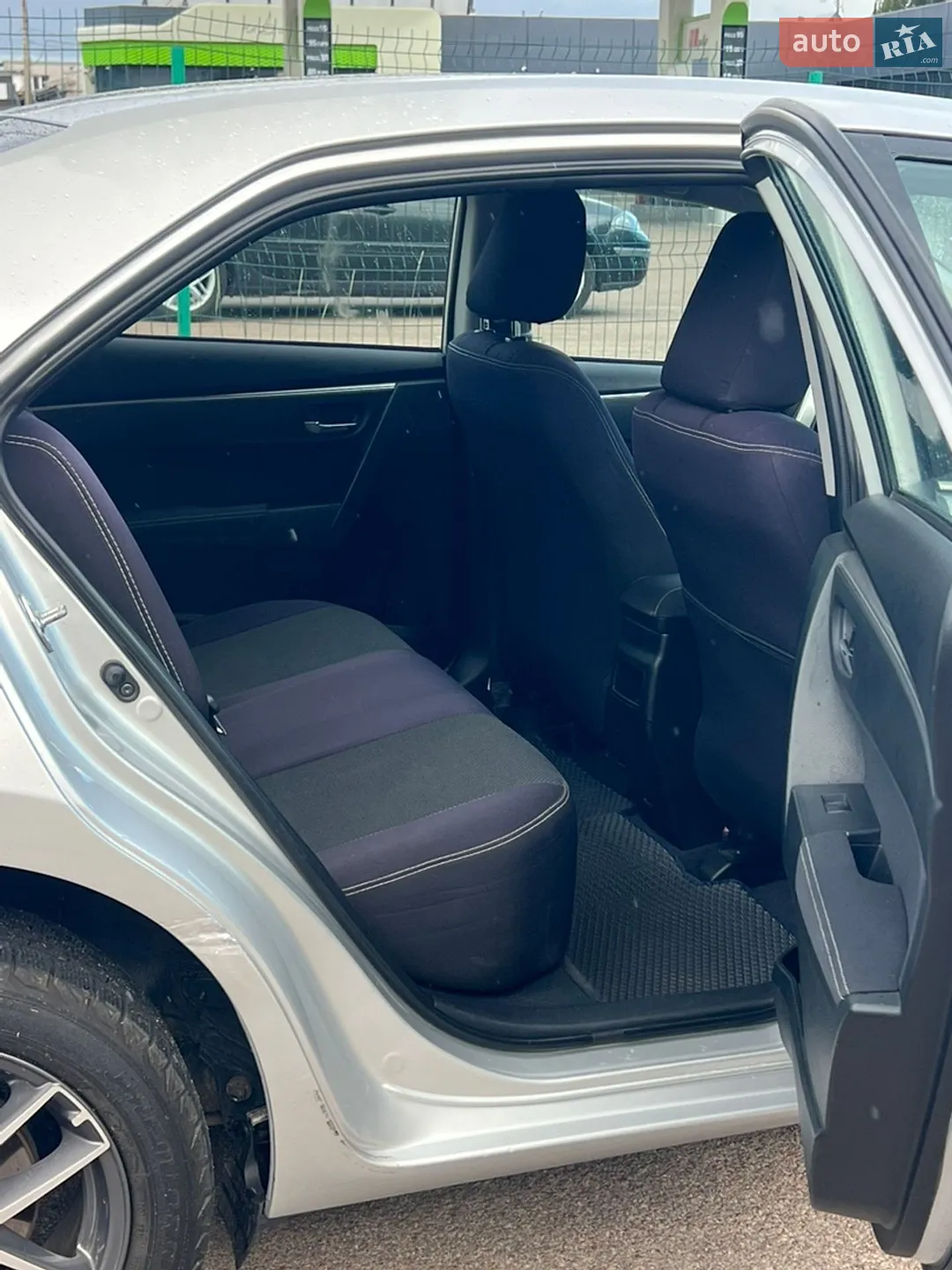 2014 Toyota Corolla - мініатюра 17
