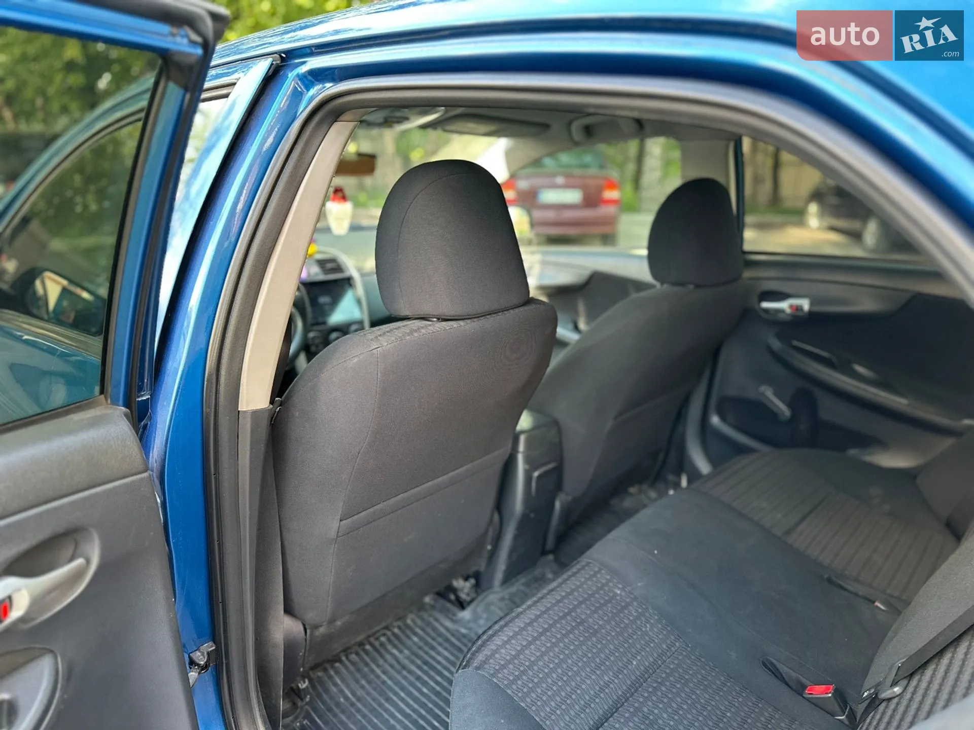 2012 Toyota Corolla - мініатюра 26
