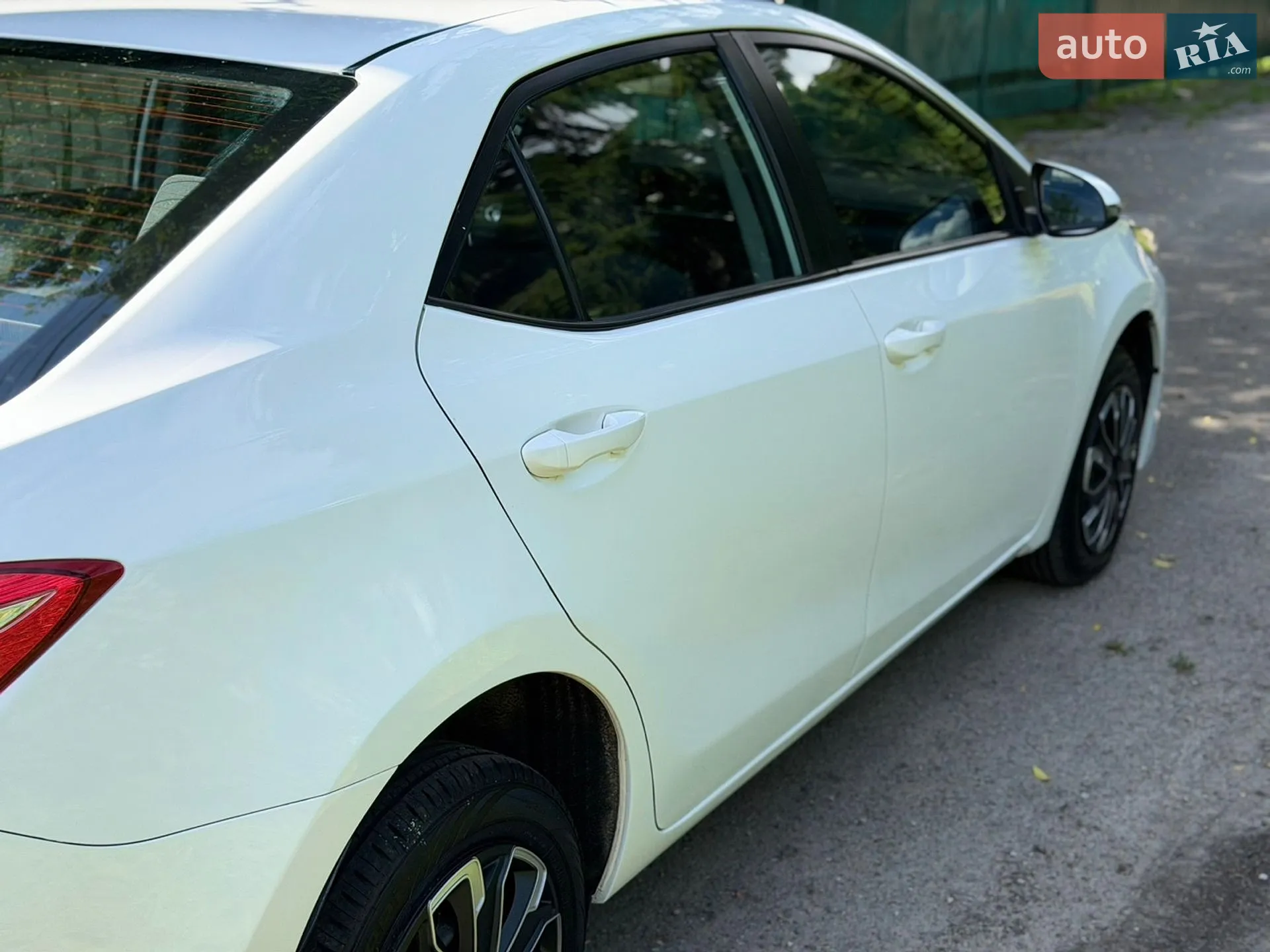 2017 Toyota Corolla - мініатюра 8