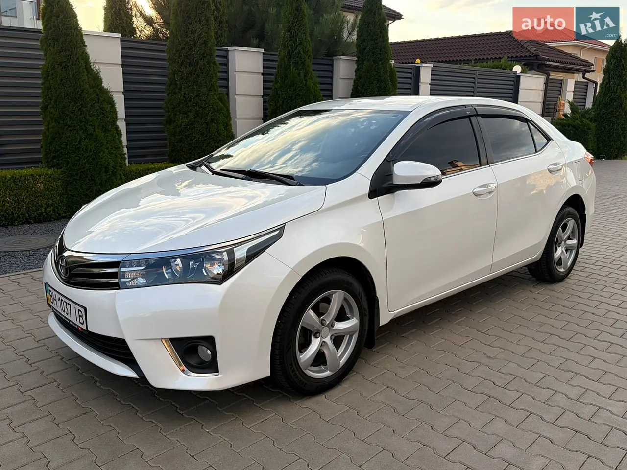 2013 Toyota Corolla - мініатюра 20