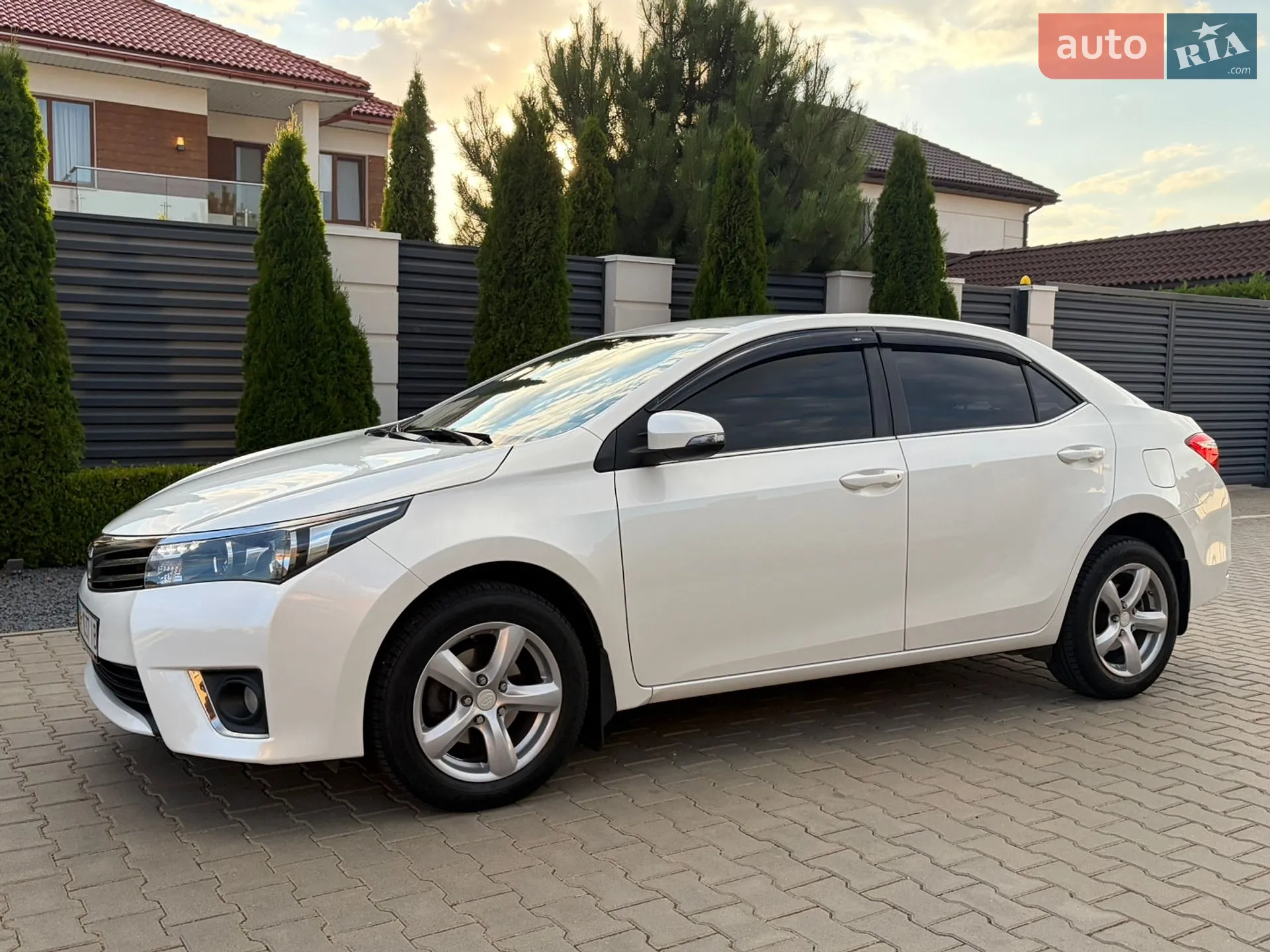 2013 Toyota Corolla - мініатюра 18