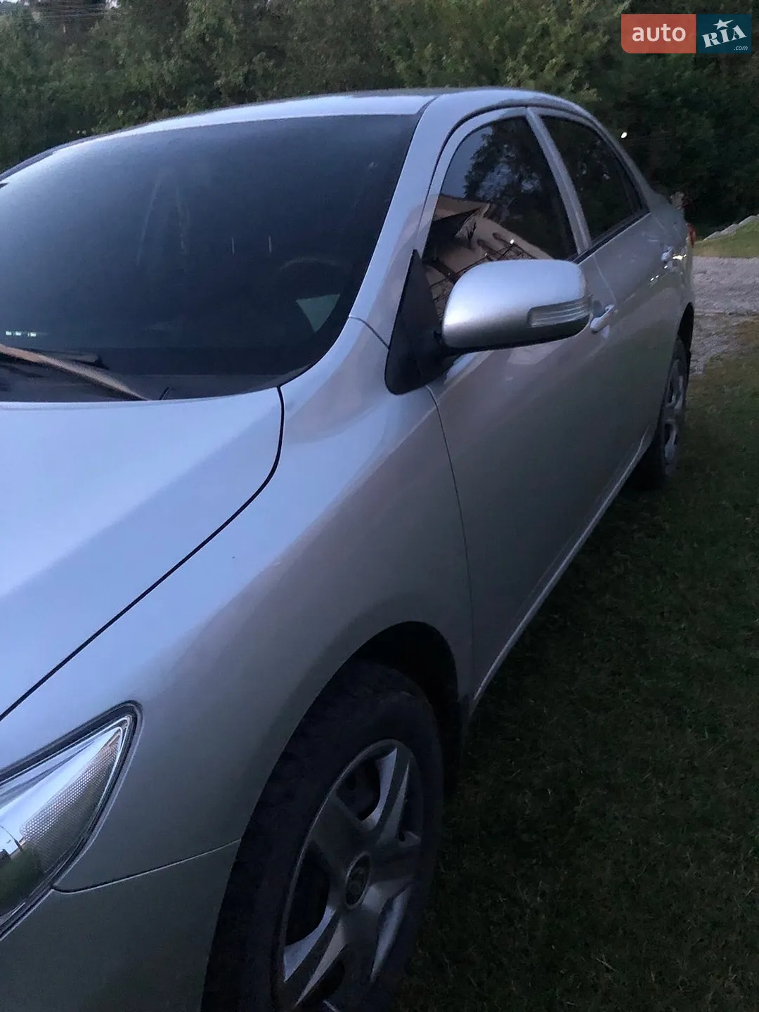 2010 Toyota Corolla - мініатюра 5