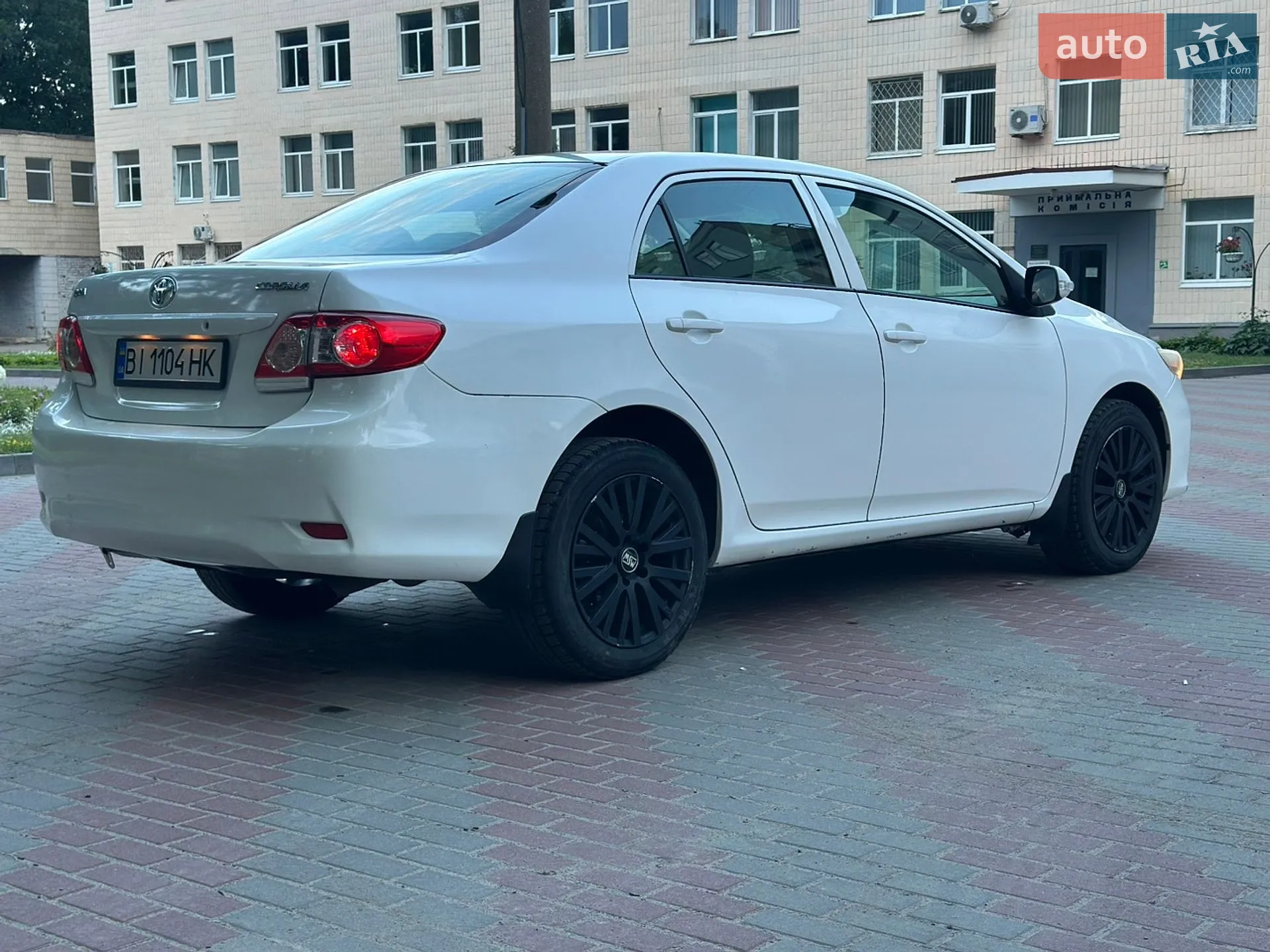 2011 Toyota Corolla - мініатюра 7