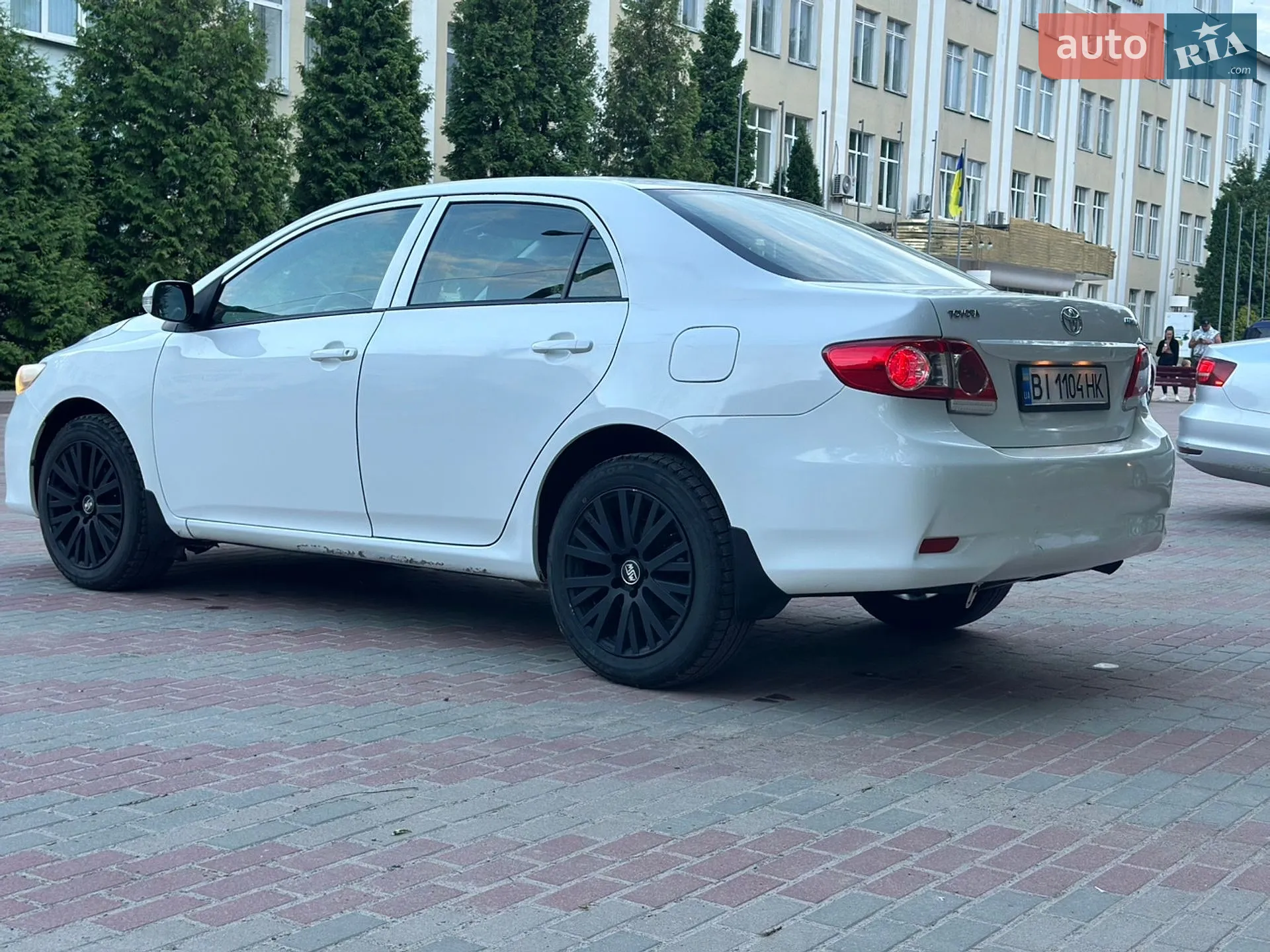 2011 Toyota Corolla - мініатюра 11