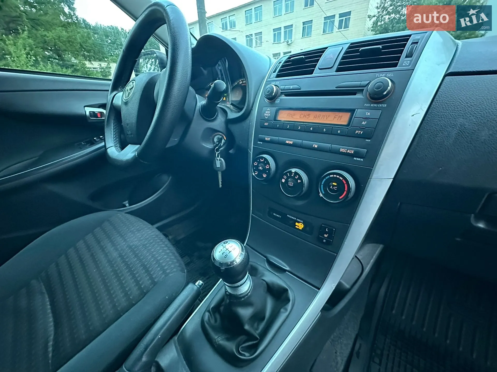 2011 Toyota Corolla - мініатюра 22