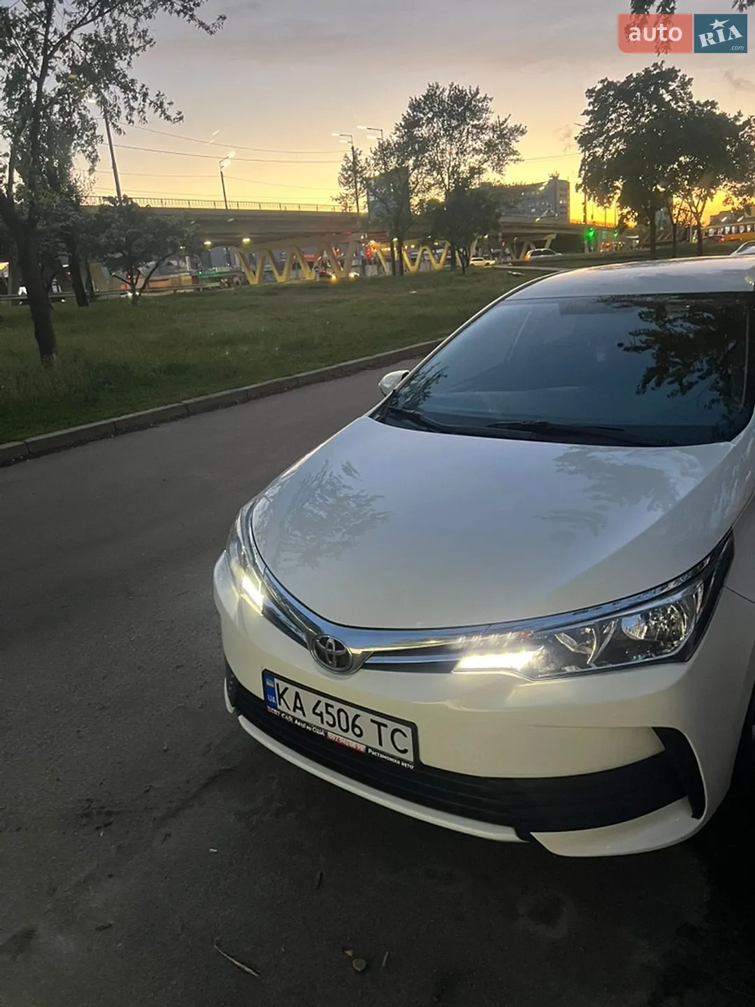 2017 Toyota Corolla - фото 1