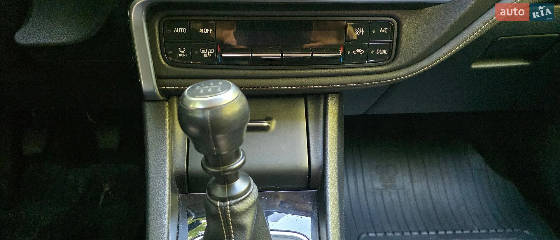 2016 Toyota Corolla - мініатюра 12