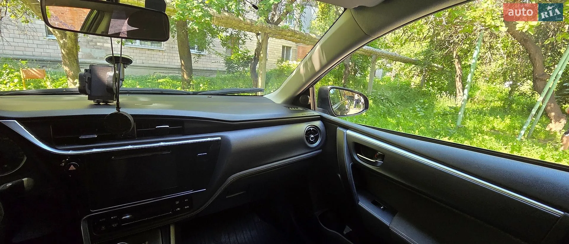 2016 Toyota Corolla - мініатюра 21