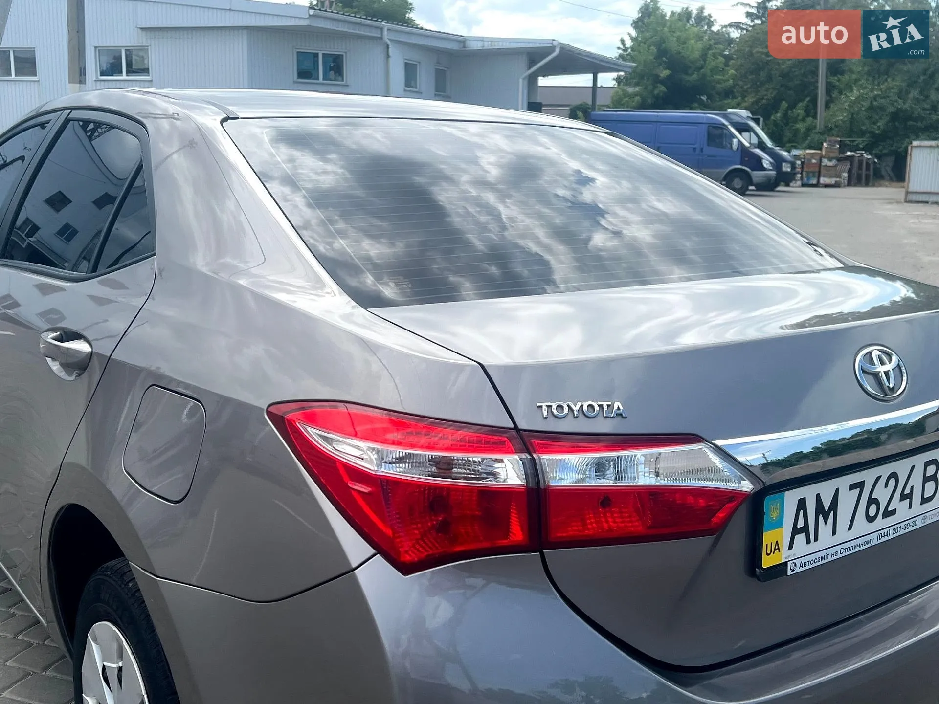 2013 Toyota Corolla - мініатюра 9