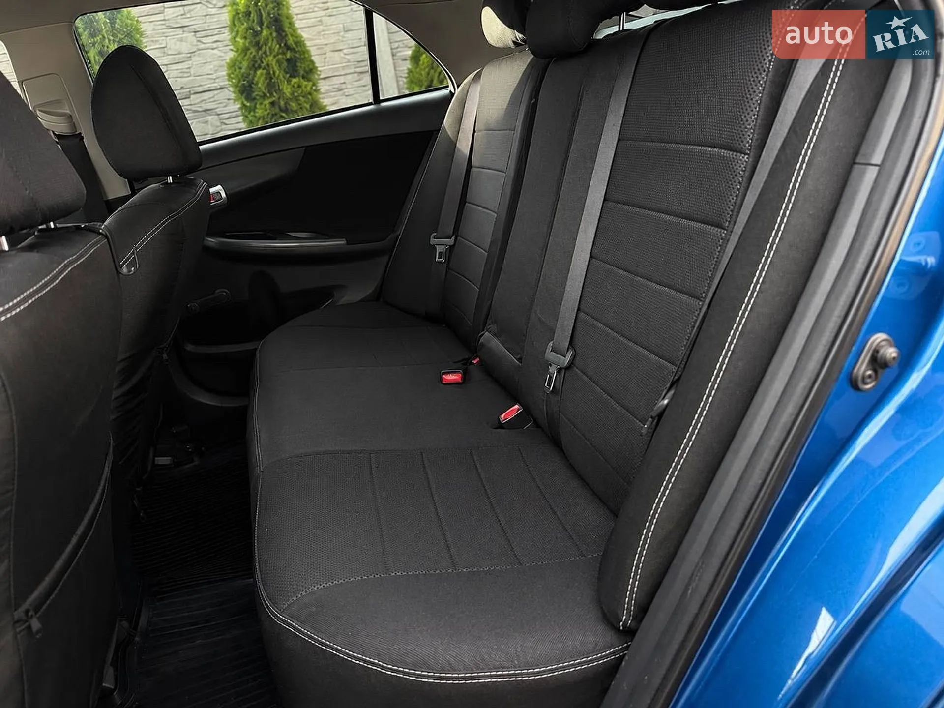 2010 Toyota Corolla - мініатюра 14