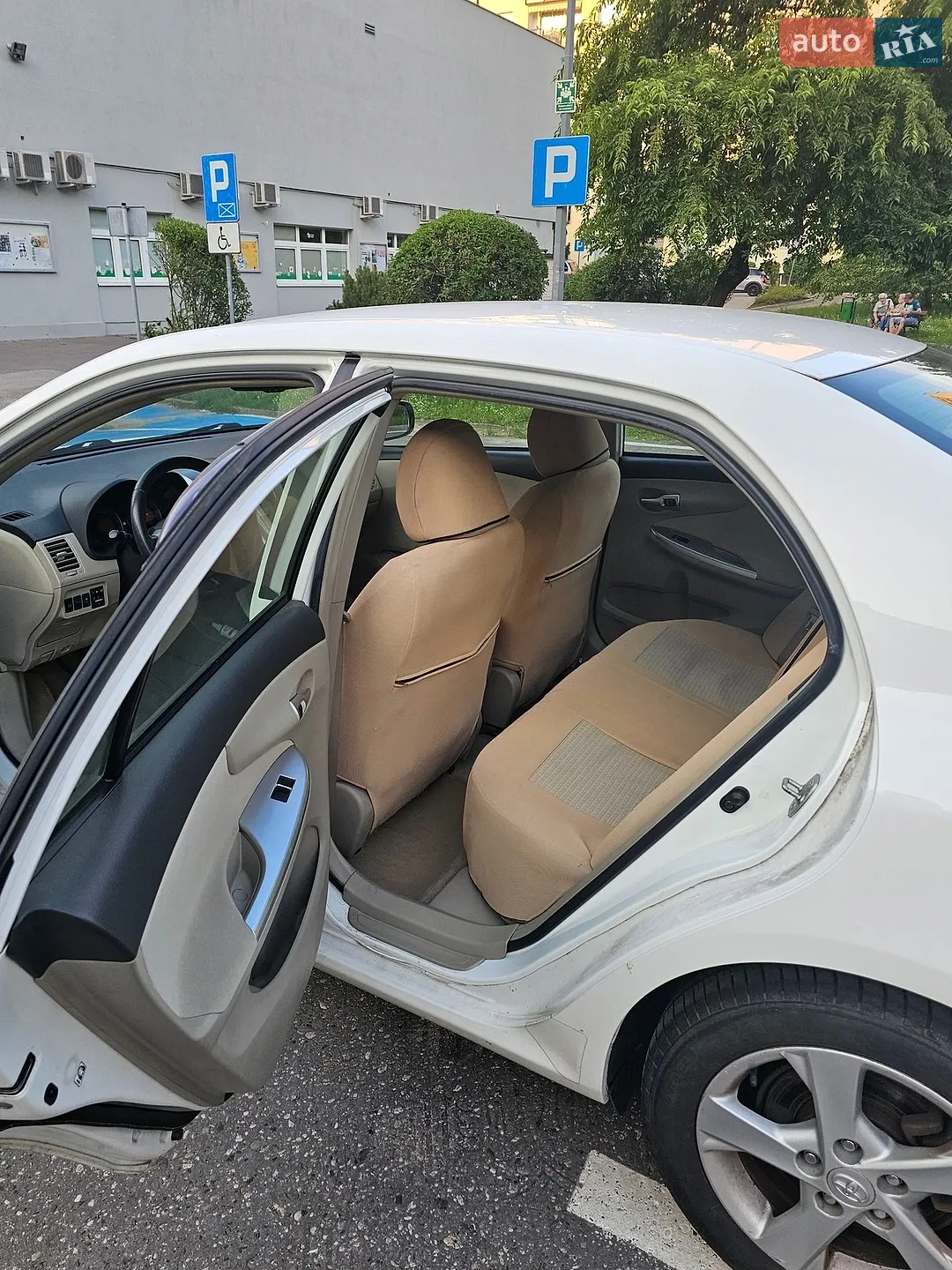 2013 Toyota Corolla - мініатюра 9