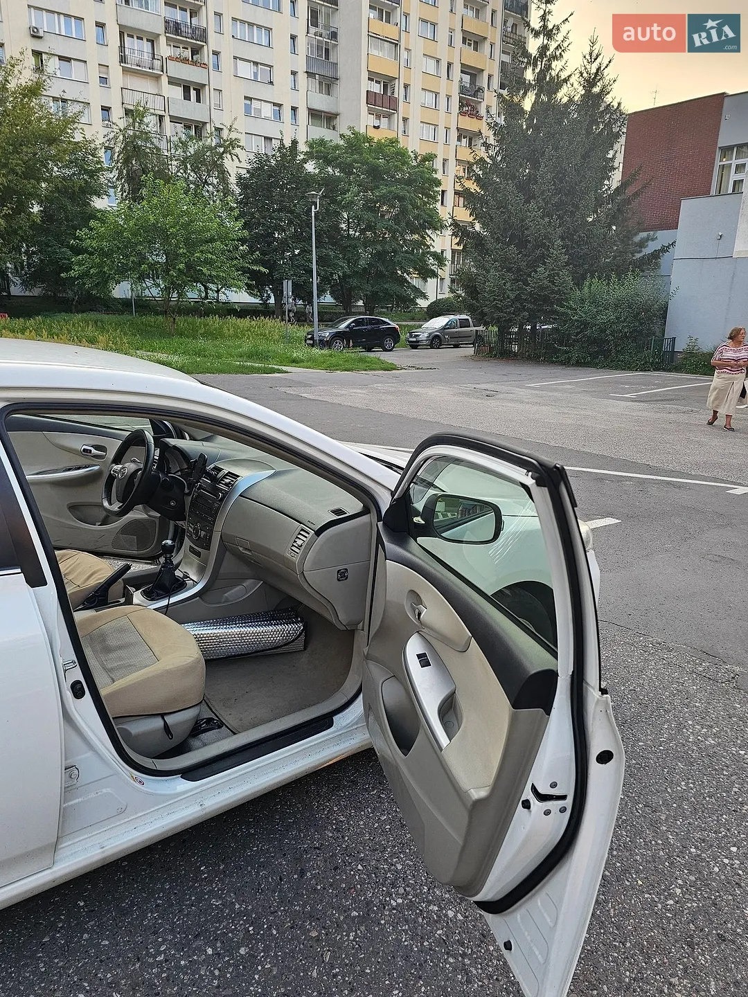 2013 Toyota Corolla - мініатюра 10