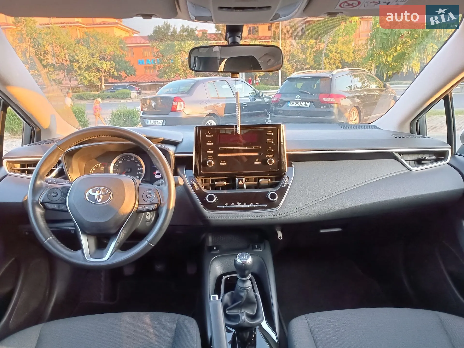 2019 Toyota Corolla - мініатюра 18