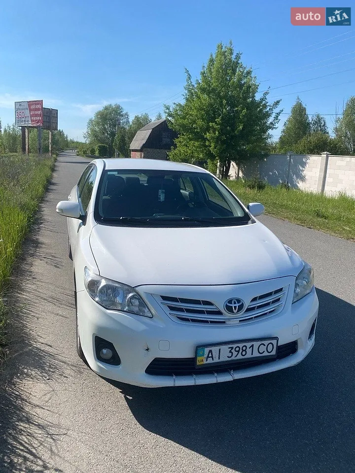 2011 Toyota Corolla - мініатюра 13