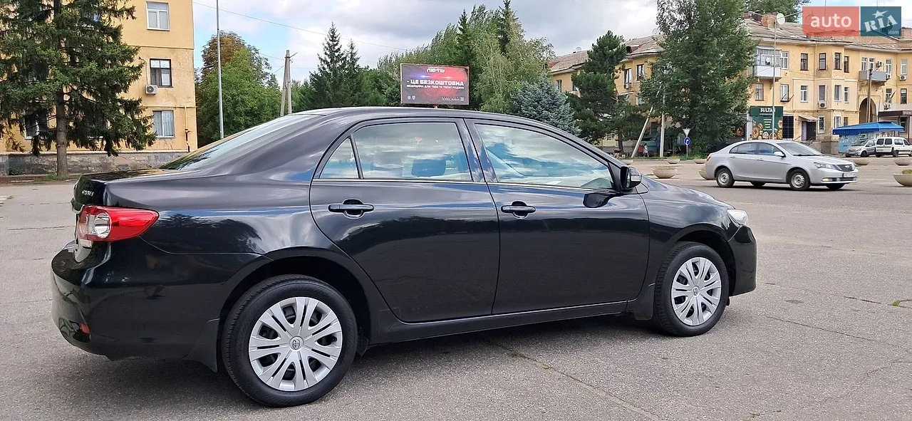 2010 Toyota Corolla - мініатюра 19