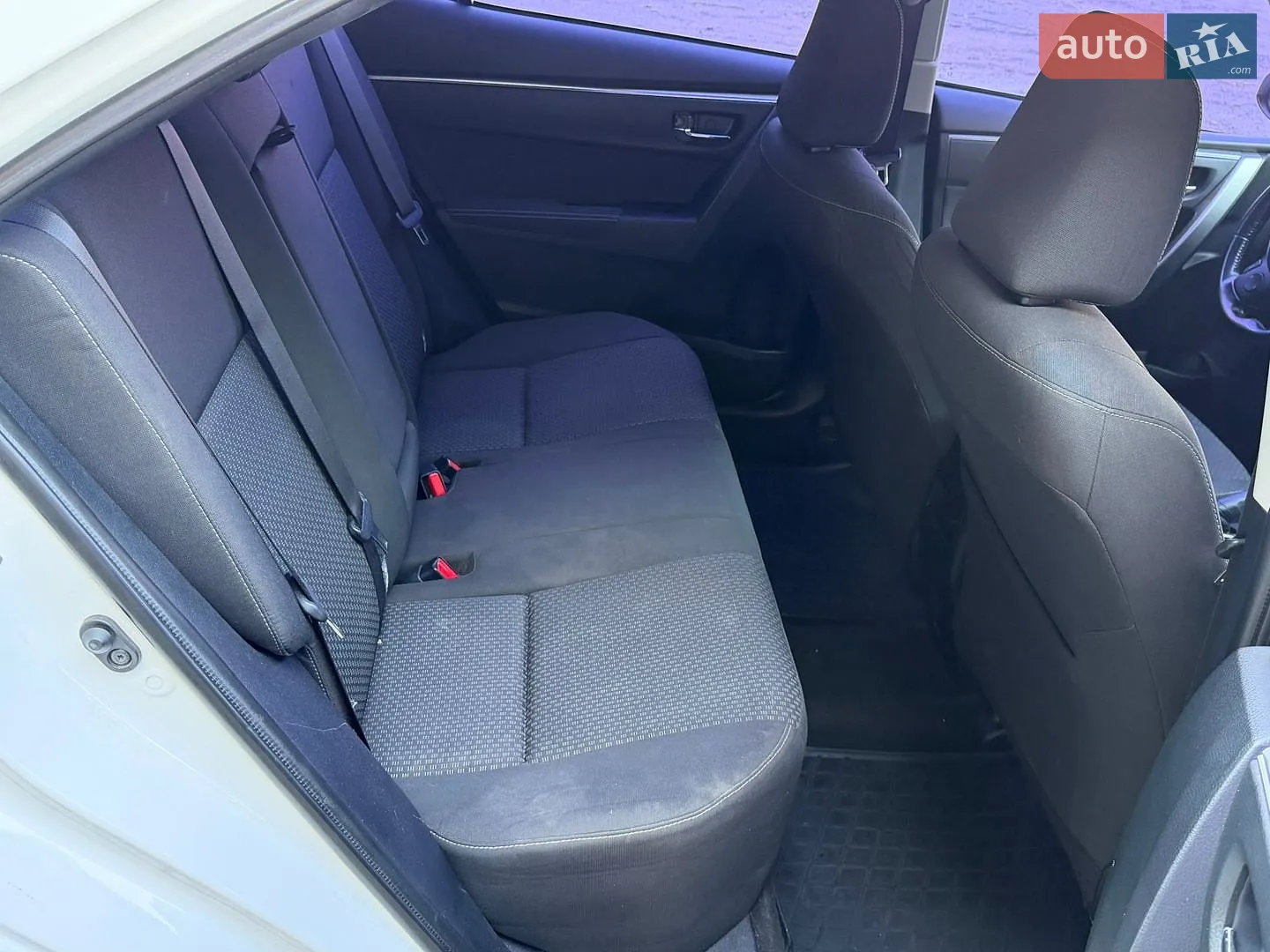 2015 Toyota Corolla - мініатюра 14