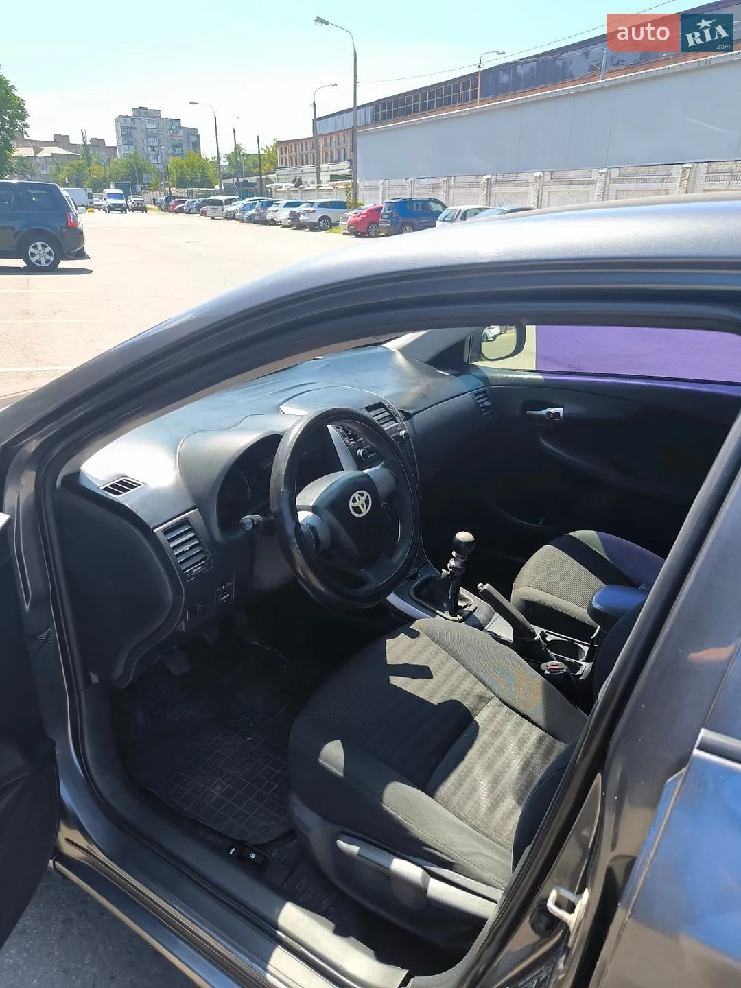 2010 Toyota Corolla - мініатюра 6