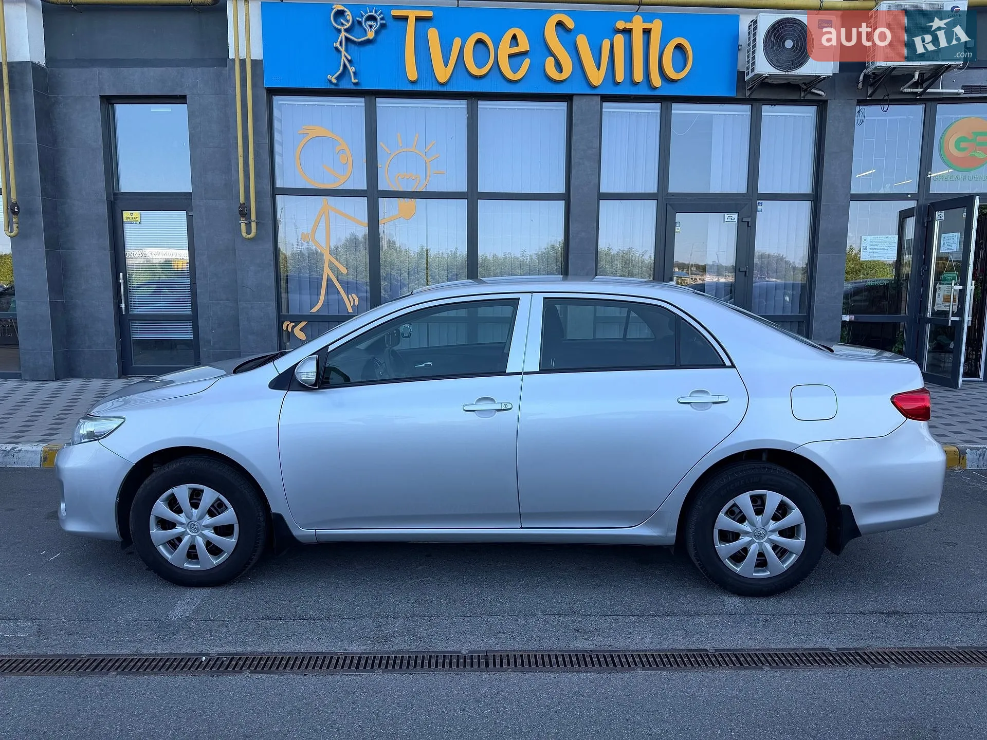 2011 Toyota Corolla - мініатюра 11