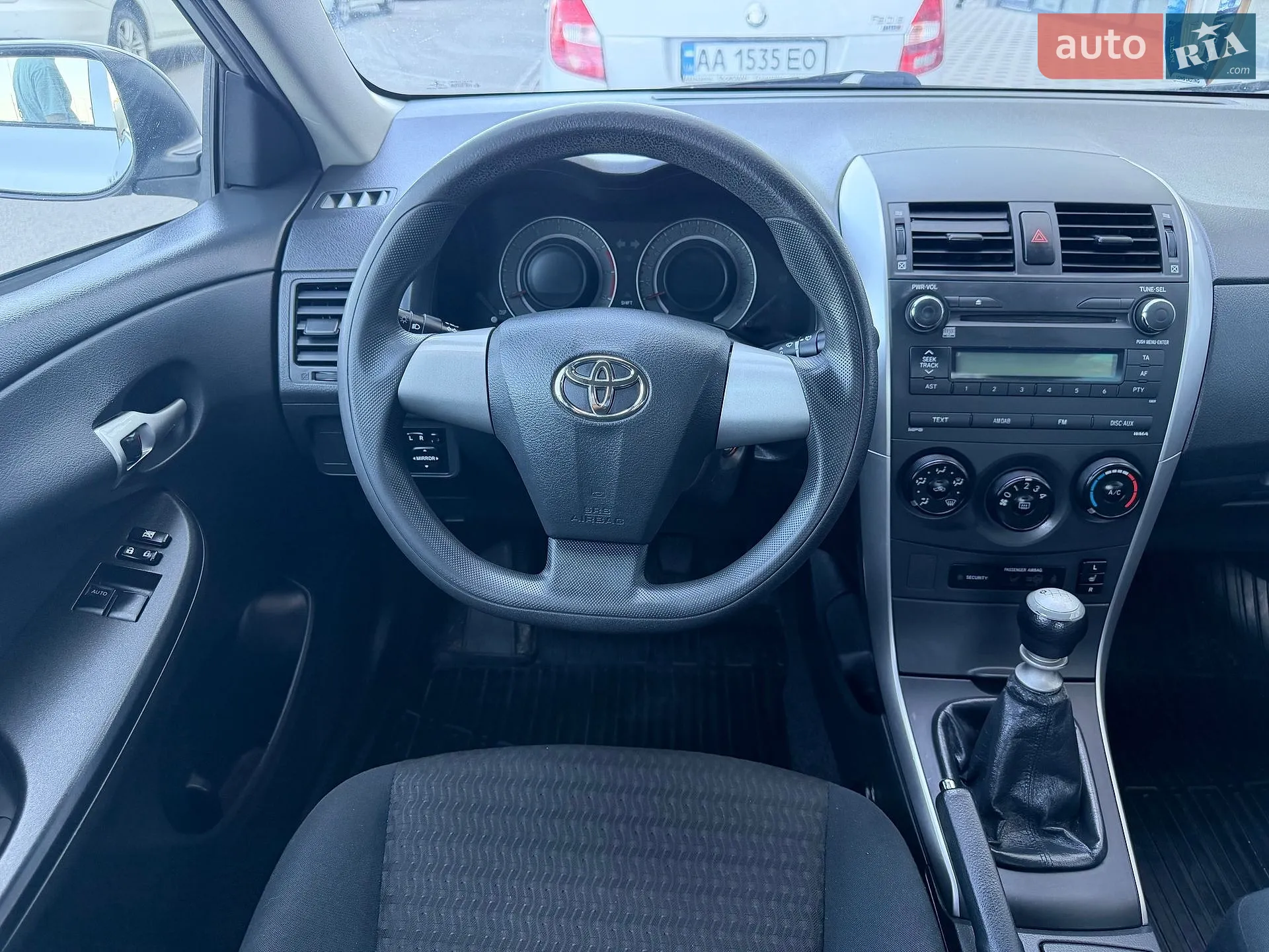 2011 Toyota Corolla - мініатюра 17