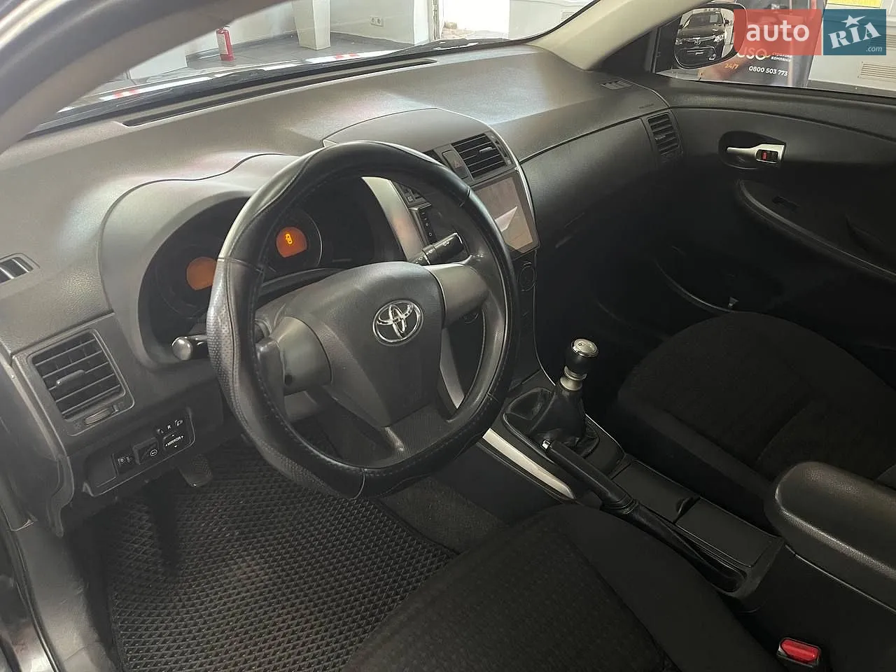 2012 Toyota Corolla - мініатюра 17