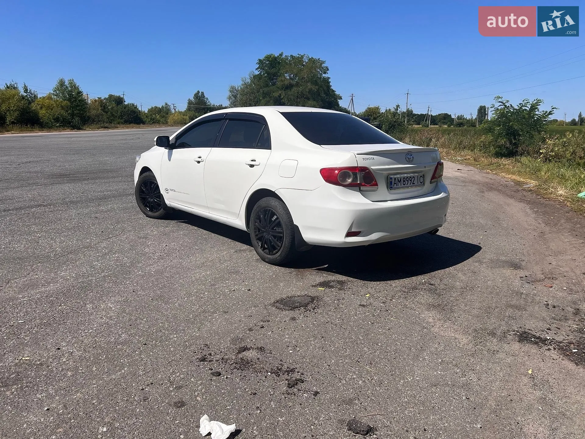 2010 Toyota Corolla - мініатюра 25