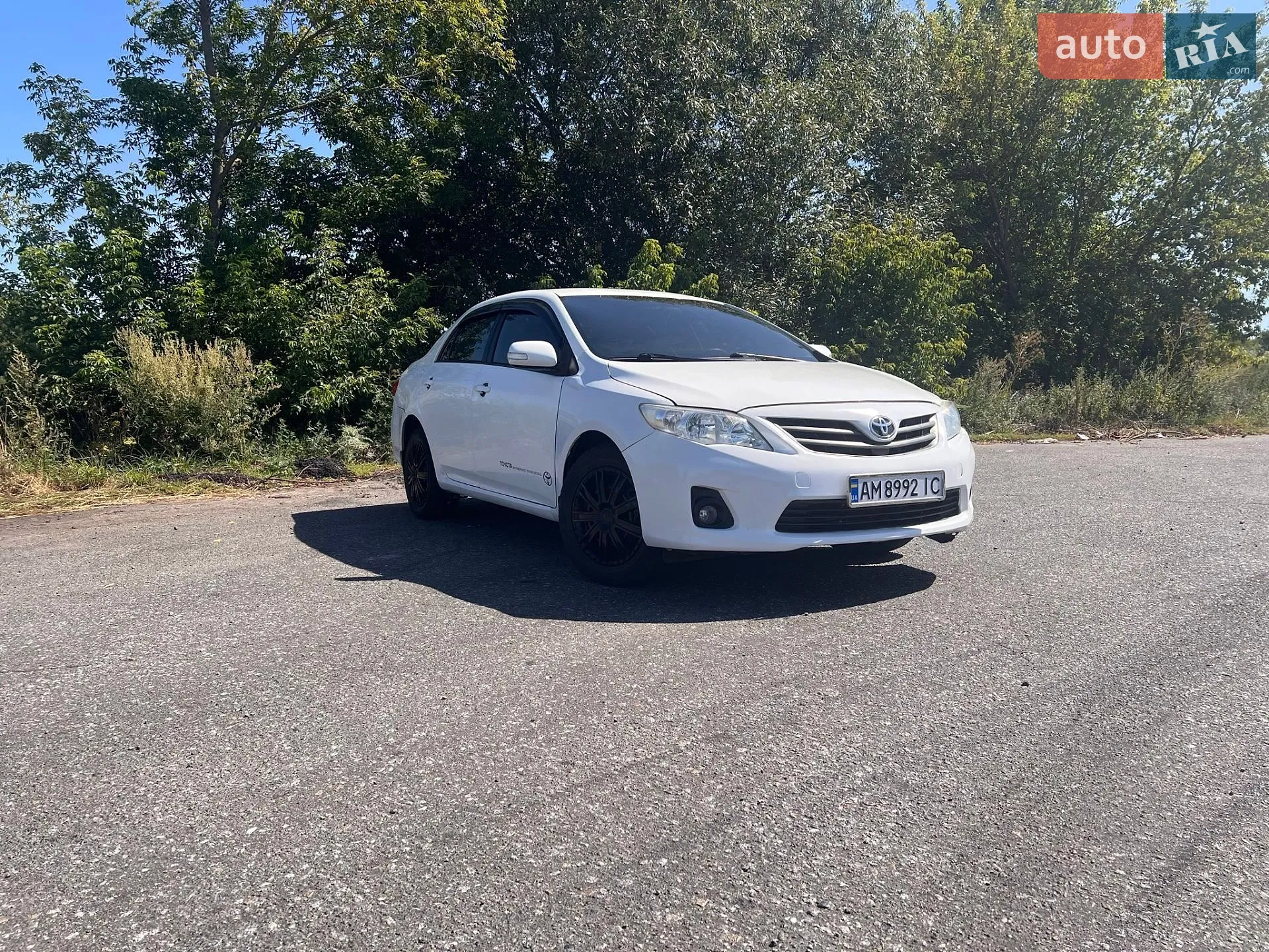 2010 Toyota Corolla - мініатюра 11