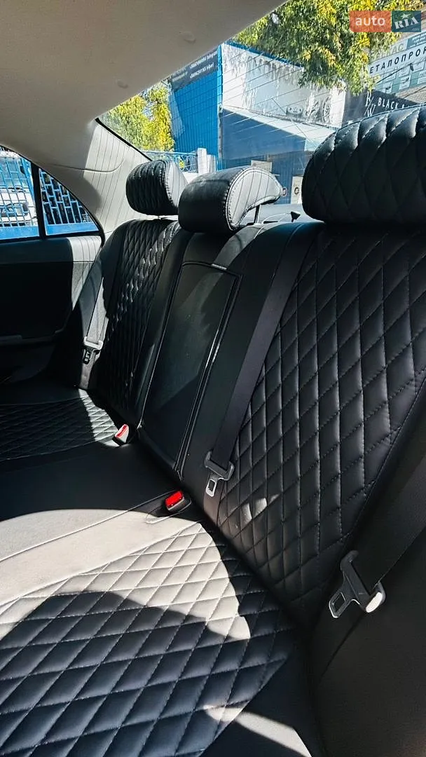 2013 Toyota Corolla - мініатюра 30