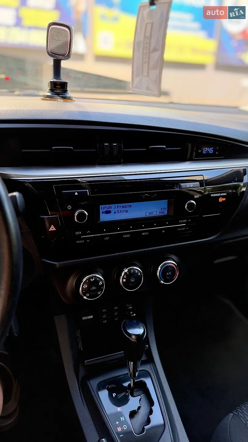 2015 Toyota Corolla - мініатюра 9