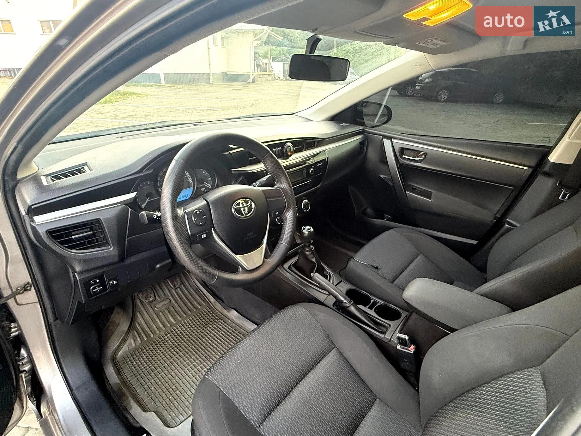 2013 Toyota Corolla - мініатюра 22