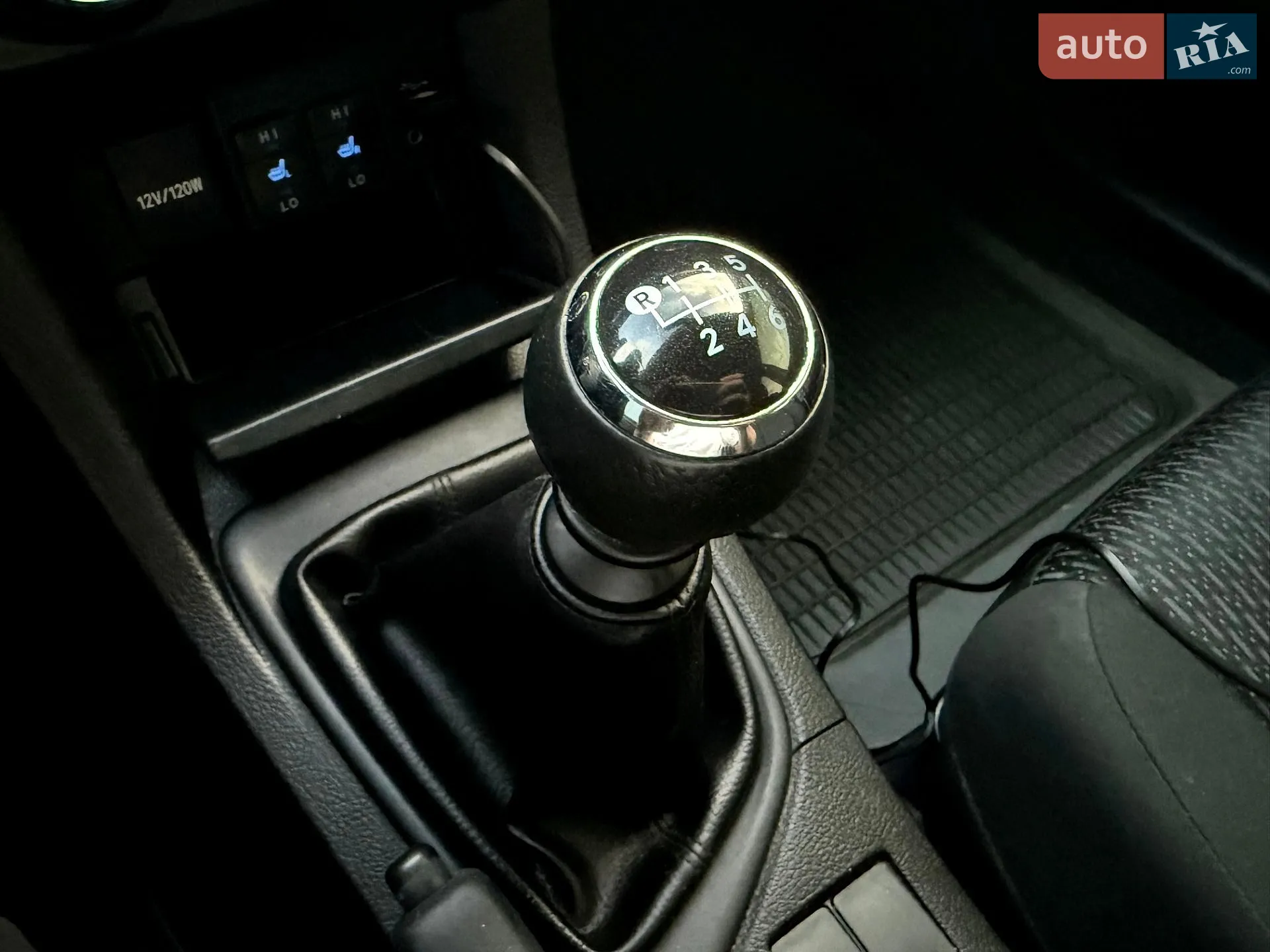 2013 Toyota Corolla - мініатюра 35
