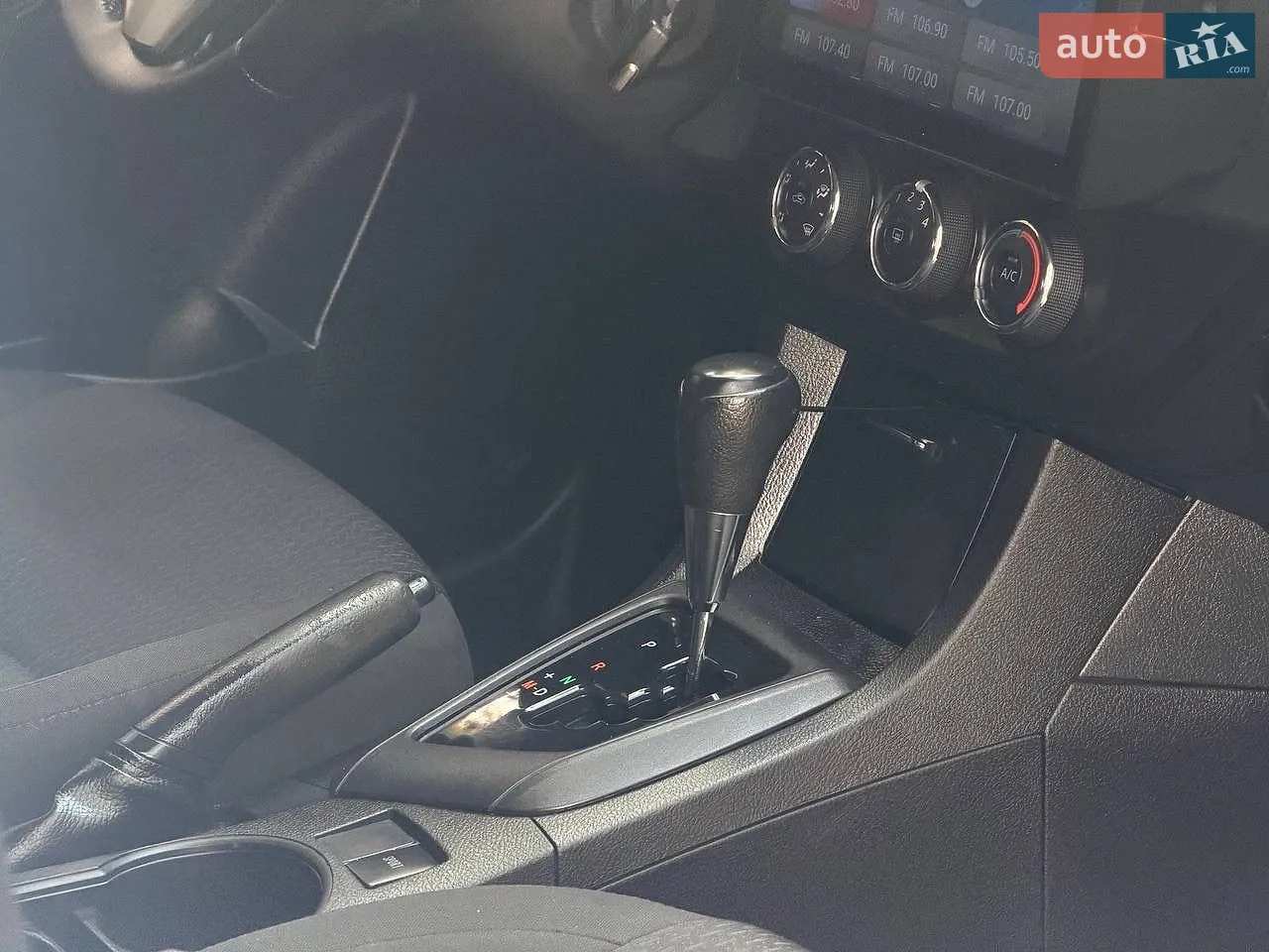 2015 Toyota Corolla - мініатюра 46