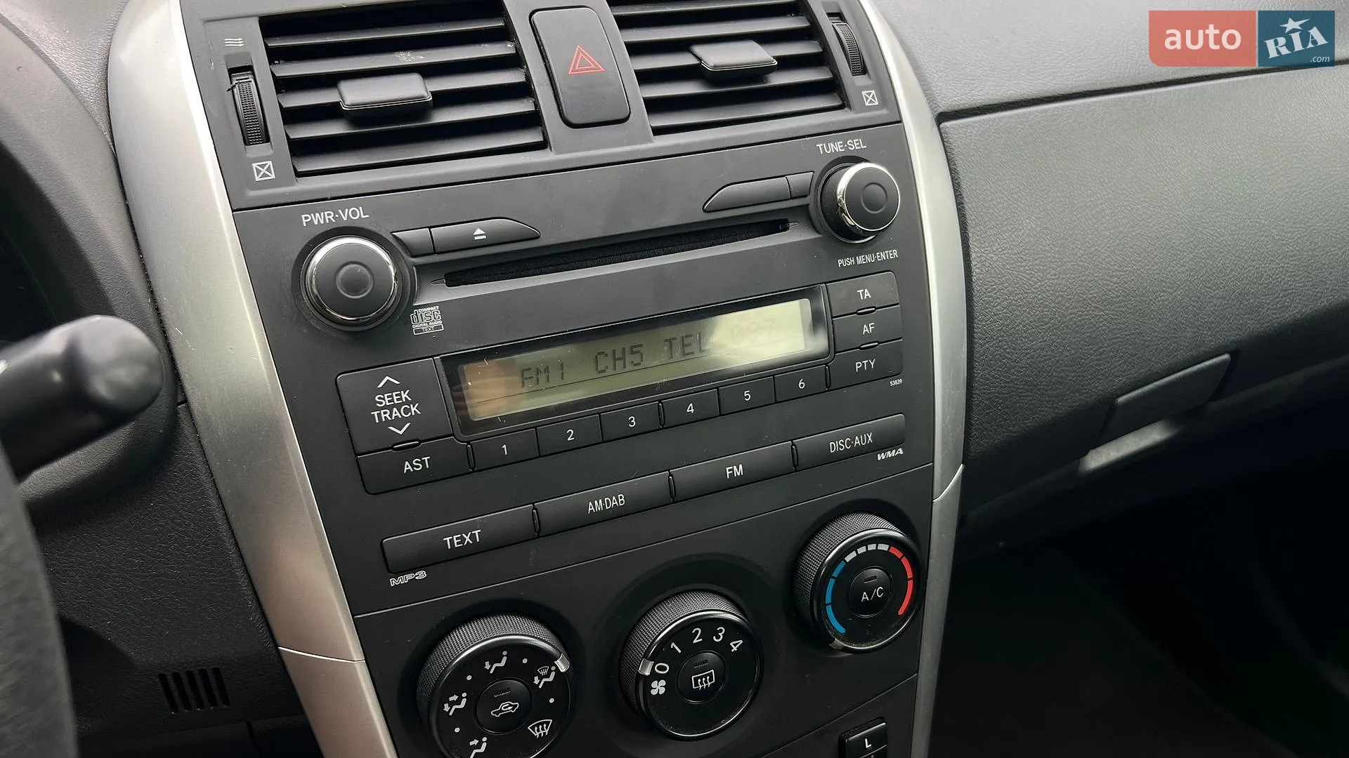 2011 Toyota Corolla - мініатюра 10