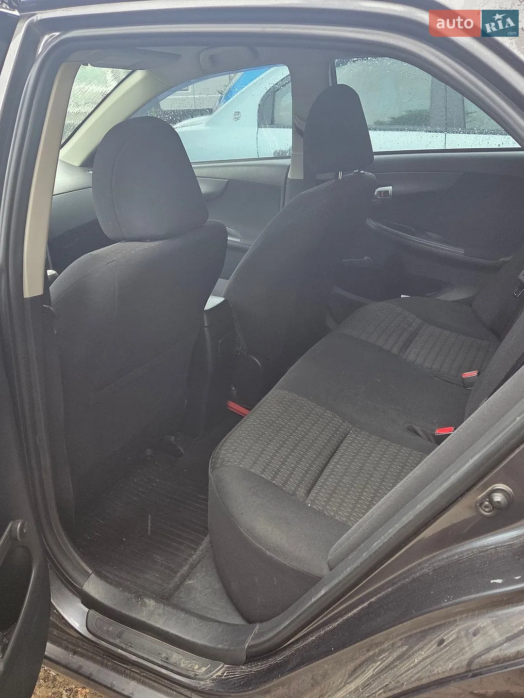 2010 Toyota Corolla - мініатюра 8