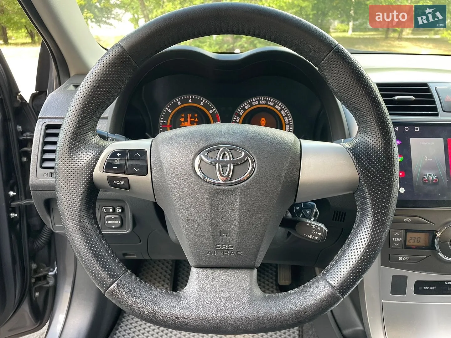 2010 Toyota Corolla - мініатюра 28