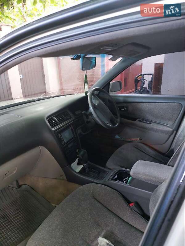 Седан Toyota Cresta 1998 в Малодолинському фото 7 Седан Toyota Cresta 1998 в Малодолинському