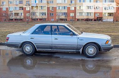 Седан Toyota Crown 1987 в Одессе