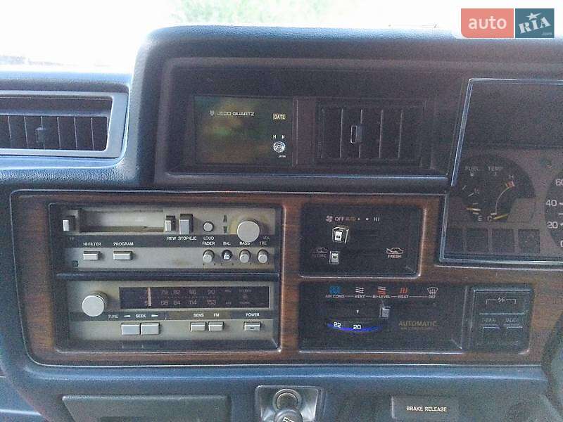 Седан Toyota Crown 1980 в Киеве