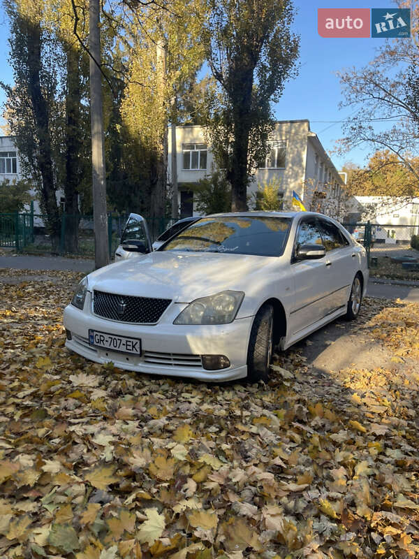 Седан Toyota Crown 2005 в Одесі