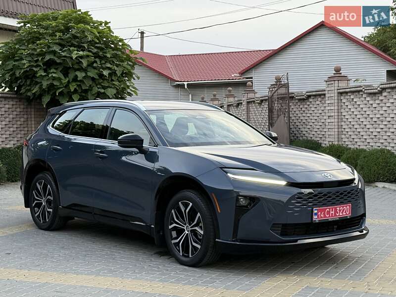 Позашляховик / Кросовер Toyota Crown 2024 в Вінниці